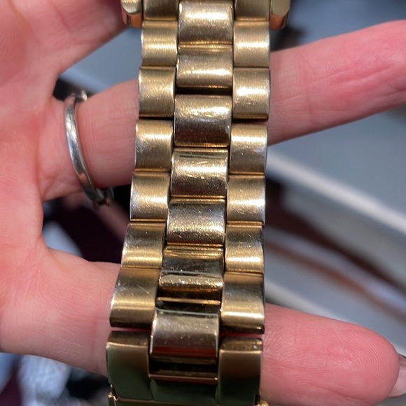 Michael Kors gold watch - Good condition